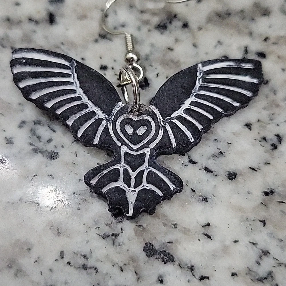 4/$10 black and white owl earrings - Picture 7 of 8